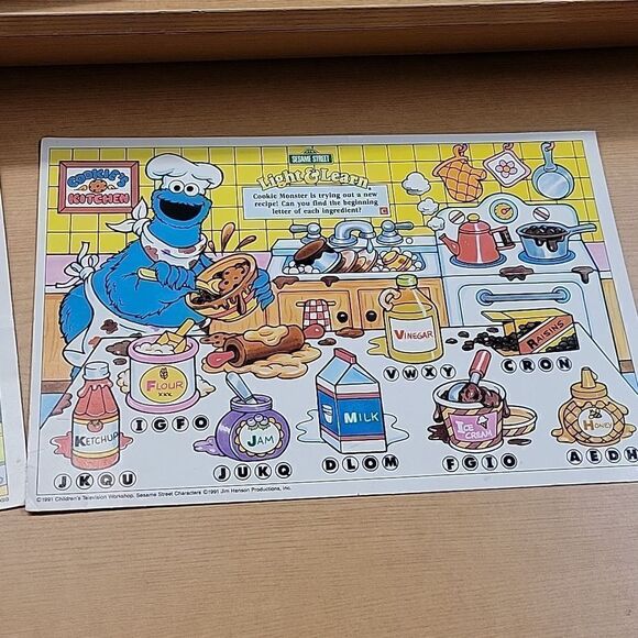 1991 Sesame Street Light and Learn letter & number game with magic wand 18 sheet - Picture 6 of 16
